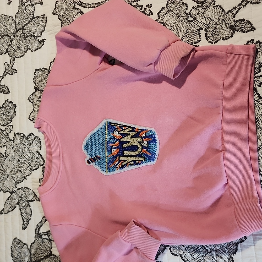 Adorable sweatshirt
